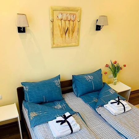 Homey Apartment On Vicheva Str. إلفيف المظهر الخارجي الصورة